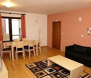 Winslow Atrium فندق بانسكو